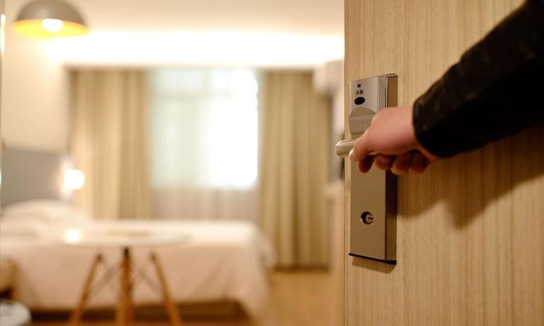 4 conseils sur la façon de réserver une chambre d'hôtel en ligne